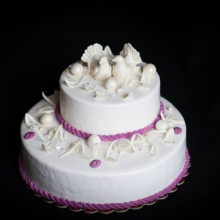 Торт Клубничный на свадьбу 
